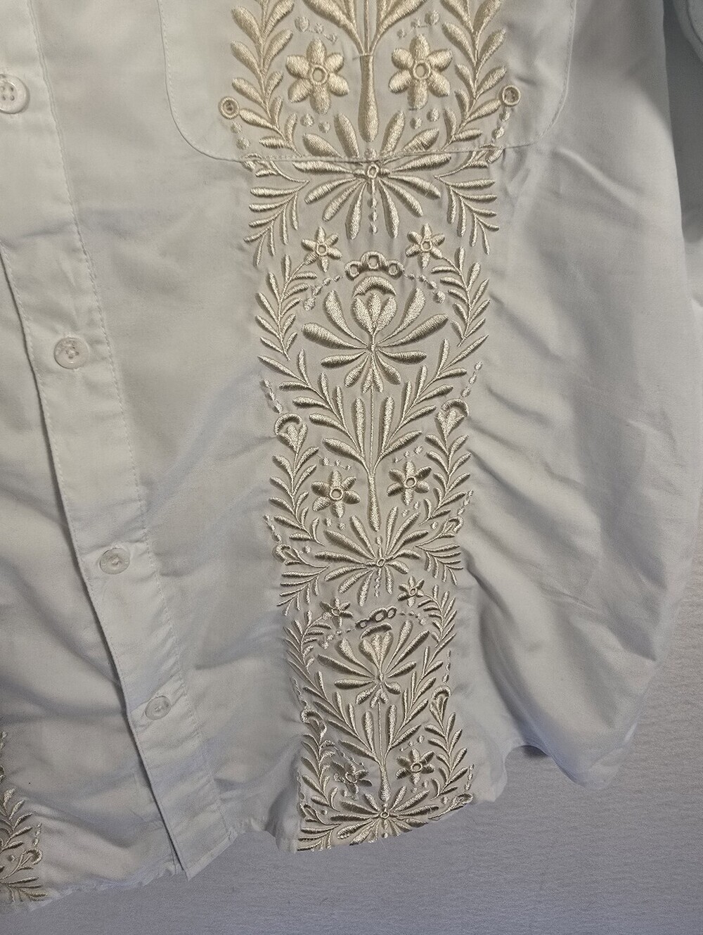 Magellan Fishgear White Embroydered Guayabera S Sleeve Poly Shirt. Mens L - Picture 7 of 13